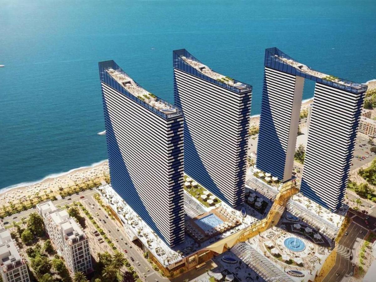Panorama Aparthotel Orbi City Batumi Bagian luar foto