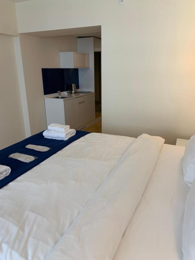Panorama Aparthotel Orbi City Batumi Bagian luar foto