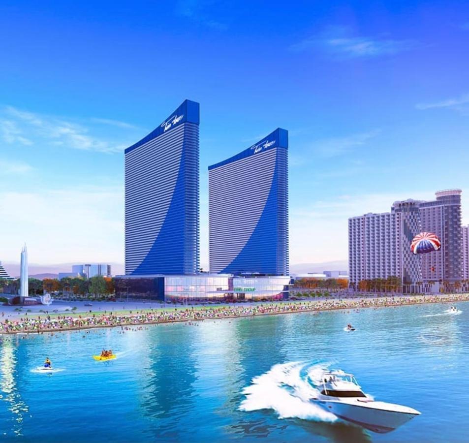 Panorama Aparthotel Orbi City Batumi Bagian luar foto
